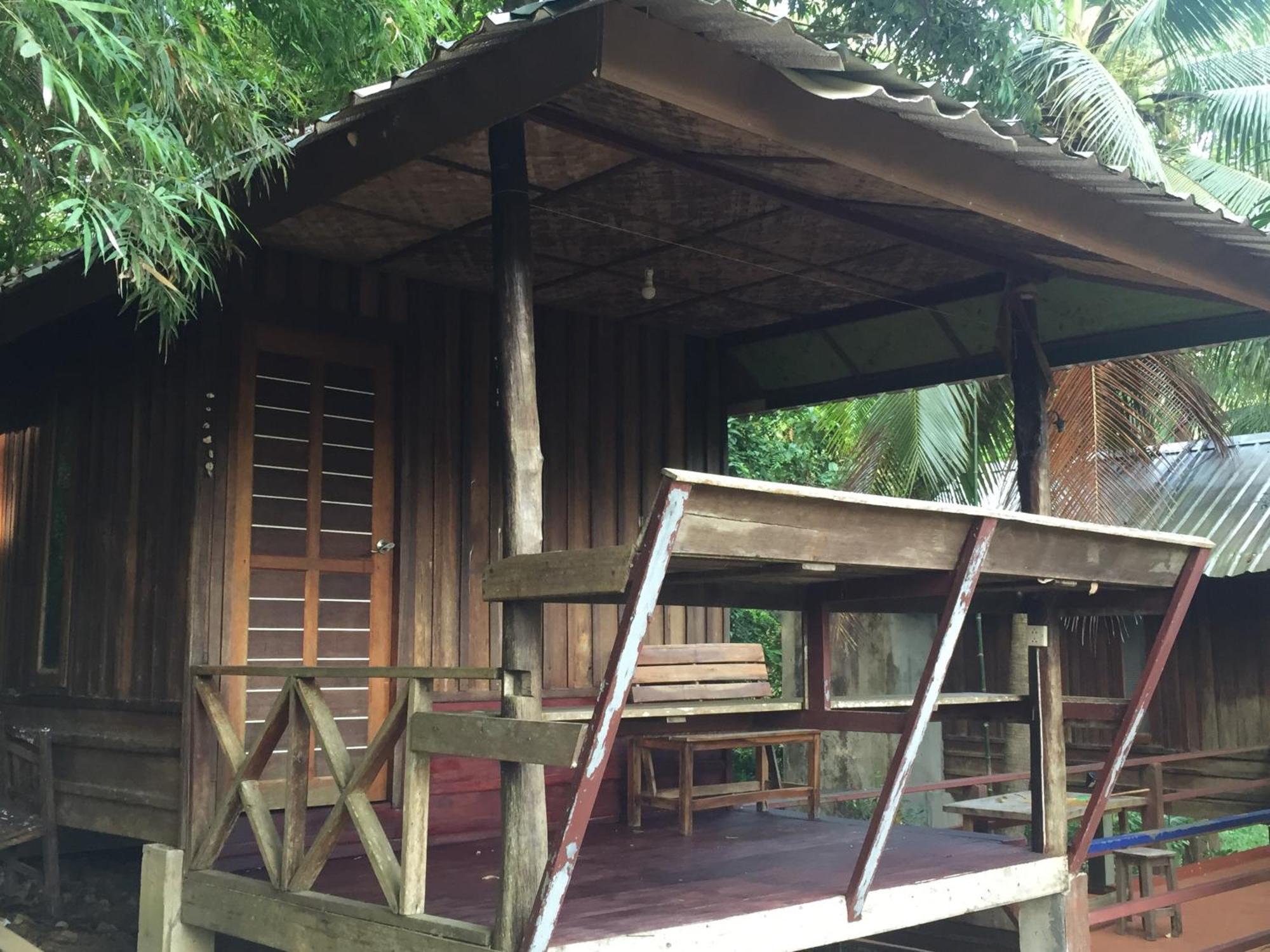 Phayam Garden View Hotel Koh Phayam Room photo